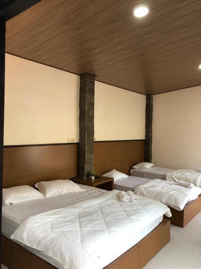 Bromo Camp House Hotel Ngoại thất bức ảnh