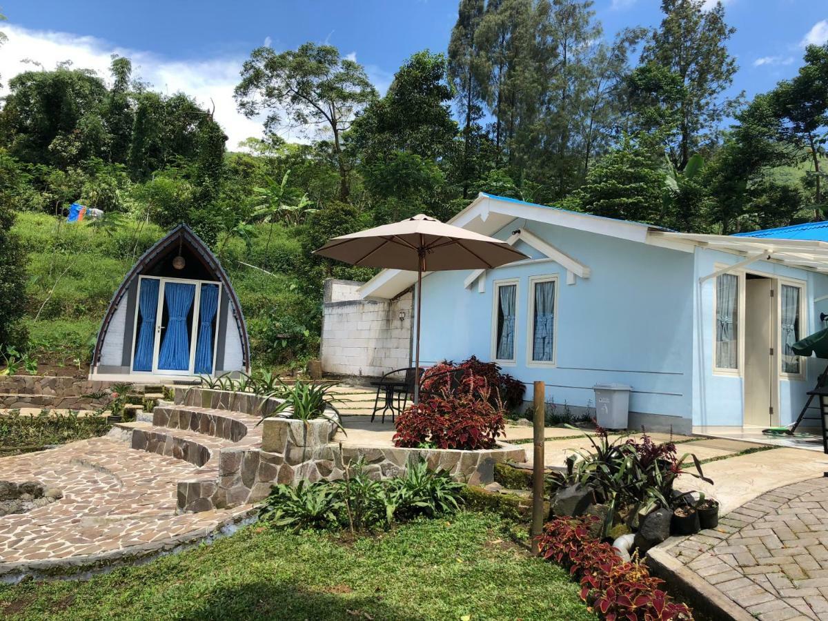 Bromo Camp House Hotel Ngoại thất bức ảnh